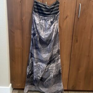 Theme Running Horses Maxi Dress Strapless